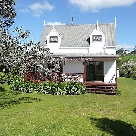 Cute Cottage - Cooks Beach Bach מראה חיצוני תמונה